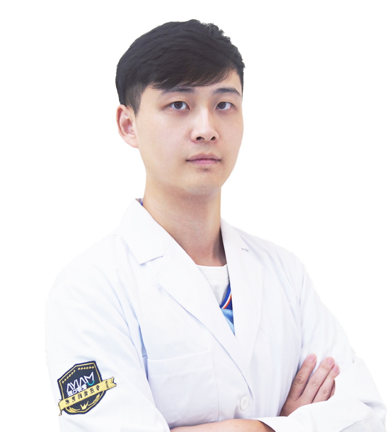 董昊 